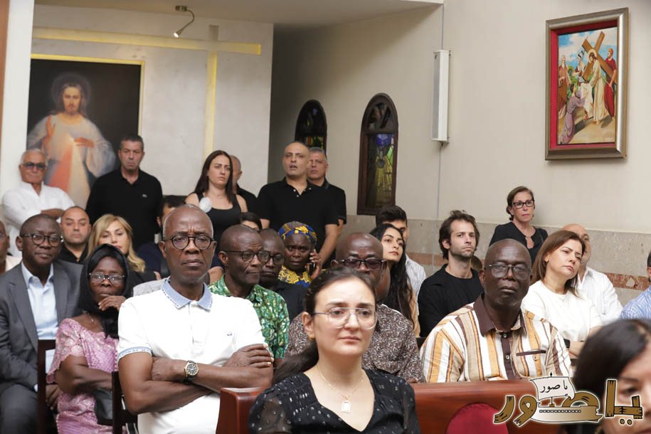 أبيدجان: قداس لراحة نفس المربي الكبير المرحوم الأستاذ فادي آصاف في كنيسة القلبين الأقدسين الإرسالية اللبنانية