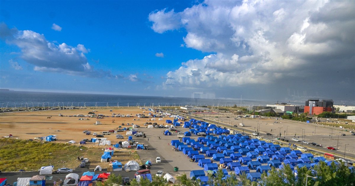مدينة زرقاء على بحر بيروت ، محاولة لاحتواء كرامة النازحين بانتظار العودة
