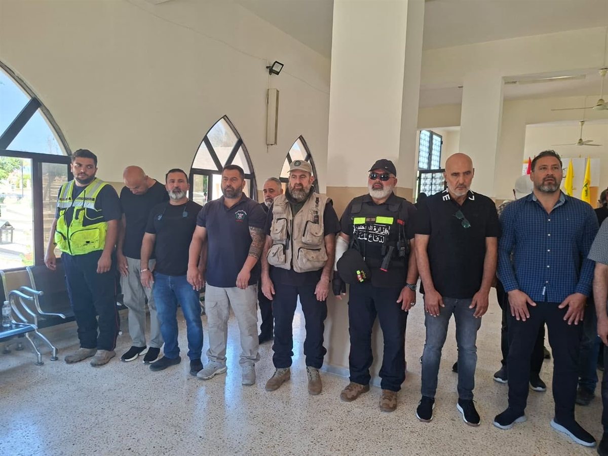 شيّعت مدينة صور ابنتها الشابة لمى طلال بسما 3