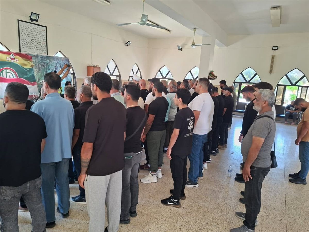 شيّعت مدينة صور ابنتها الشابة لمى طلال بسما 5