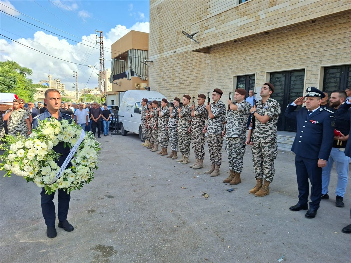 تشييع المقدم وفاء برجي في صور