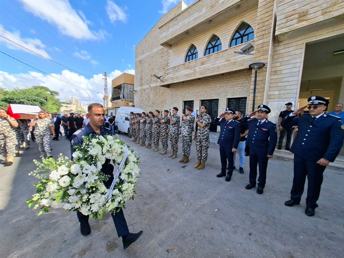 تشييع المقدم وفاء برجي في صور