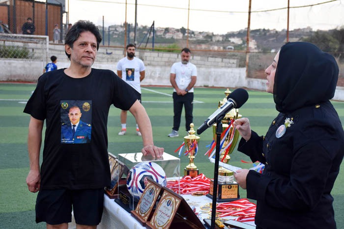f3c9ff9c-f13e-4037-b803-e1f3ce076c6d