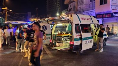 إصابات جراء حادث سير بين دراجتين ناريتين ليلًا في صور