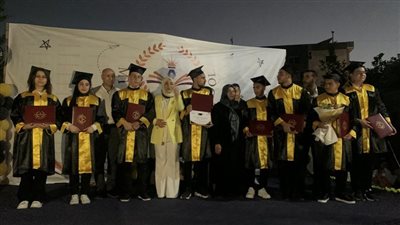 احتفال نهاية العام وتخرّج وتكريم الطلاب المتفوقين في ثانوية ميثرا في كفررمان 