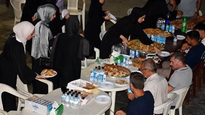 وليمة لشعبة حركة امل و كشافة الرسالة الاسلامية في ديرقانون رأس العين