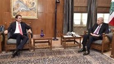 هوكشتاين يطالب وبري يجدد رده :أهون علينا نقل الليطاني الى الحدود من ابعاد المقاومة الى شماله .!