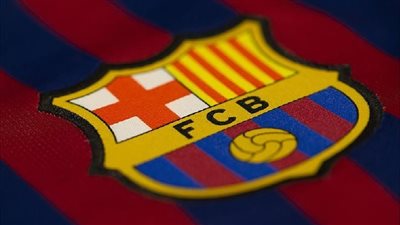 في صفقة تاريخية.. انضمام أول لاعب مصري إلى برشلونة