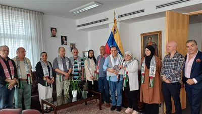 وفد فلسطيني يزور سفارة بوليفيا في برلين لتعزيز العلاقات والدعم الدولي