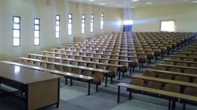 الدراسة الجامعيّة: تخبّطٌ… وتخصّصات للميسورين فقط!
