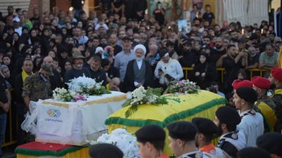 حزب الله يُشيّع الشهيد على طريق القدس صادق مصطفى مبارك وطفله البرعم الكشفي الشهيد مهدي مبارك