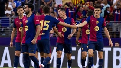 بثلاثية في شباك إلتشي.. هكذا استعاد برشلونة توازنه