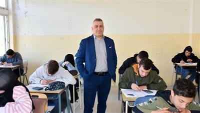 بالصور: اجواء الامتحانات في معهد جويا الفني
