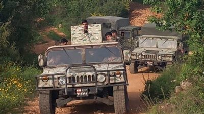 الجيش اللبناني يواصل ملاحقة المطلوبين ويضبط عددًا السوريين دخلوا البلاد خلسة
