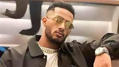 في حفل عالمي.. محمد رمضان بإطلالة جريئة على السجادة الحمراء (فيديو)