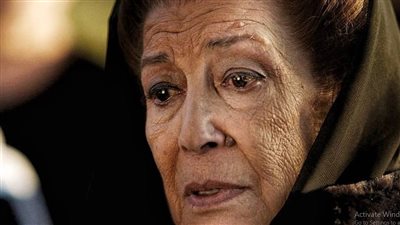 تحدثت بحرقة عنه.. النجمة السورية منى واصف تكشف تفاصيل اللحظات الأخيرة في حياة صبحي عطري (فيديو)