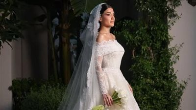 طقم من الألماس.. إليكم سعر الهدية التي قدمتها حماة نارين بيوتي في عرسها (صورة)