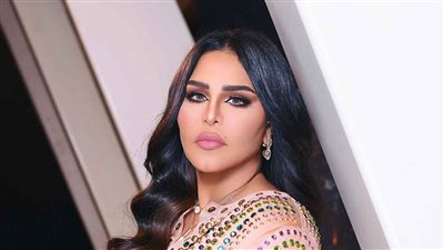 بعد توقيف والده.. رسالة من احلام الى نجل فضل شاكر