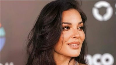 تأجيل مسلسل نادين نسيب نجيم الرمضاني.. هل له علاقة بالفيديو المُثير للجدل الذي انتشر في الرياض؟