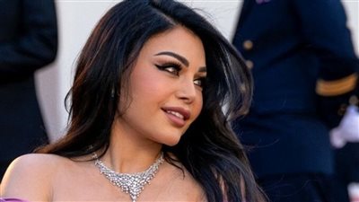 تحدت قرار إيقافها عن الغناء في مصر.. هيفا وهبي تجهّز مفاجأة جديدة! (صور)
