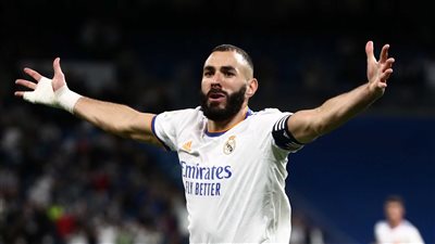 بنزيما يسخر من كسر مبابي رقمه القياسي