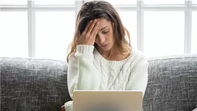 الاكتئاب وتساقط الشعر وآلام الظهر.. كلها مرتبطة بنقص فيتامين واحد
