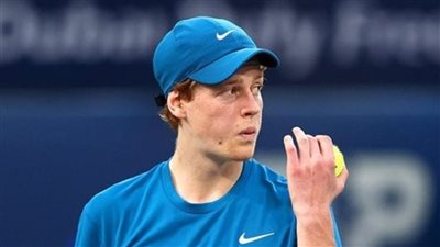 سينر يتقدم في هاله ليضرب موعدا مع بوبليك البطل السابق