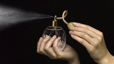 افضل 4 عطور صيفيه منعشه لصيف 2025