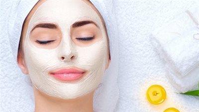 ما لا يخبركِ به خبراء التجميل: عادات تدمّر حاجز البشرة