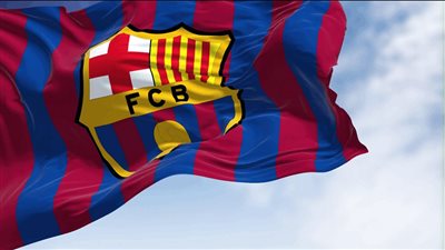 كرمها برشلونة.. صديقة لامين جمال تسرق الأضواء في كأس خوان غامبر