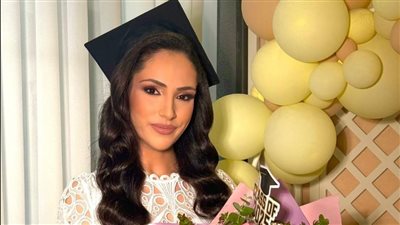 الطالبة “ريم نعمة” ابنة مدينة صور تحصد شهادة في الطب العام من الجامعة اللبنانية