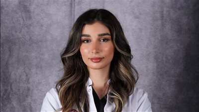 تهنئة لإبنة شحيم كارين وليد عويدات لنيلها مرتبة الشرف في إختصاص الطب البشري