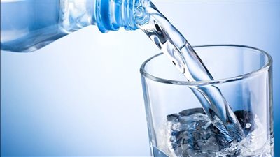 شرب الماء.. عادة صحية لا غنى عنها