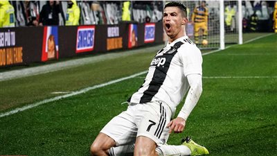 سدد الكرة برعونة.. رونالدو يهدر فرصة بشكل غريب! (فيديو)