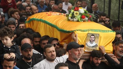 عين بوسوار تشيّع الشهيد المجاهد محمد حيدر جزيني في موكب مهيب رفضًا للعدوان الإسرائيلي