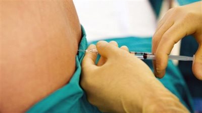 حقنة الظهر قد تنقذ حياة الأمهات.. دراسة تكشف فوائد غير متوقعة