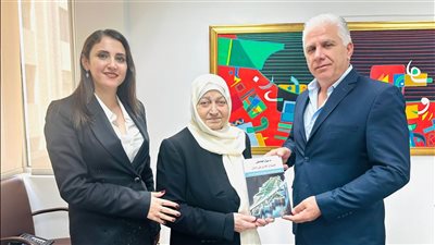 بهية الحريري تتسلّم كتاب بول الحامض عن الإصلاح الإداري