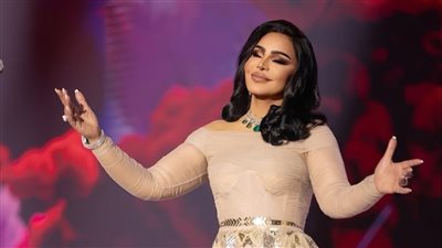 للمرة الأولى.. أحلام تغيّر لون شعرها الأسود شاهدوا كيف أصبحت (صورة)
