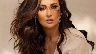 عن استبعاد كندة حنا من مسلسل 