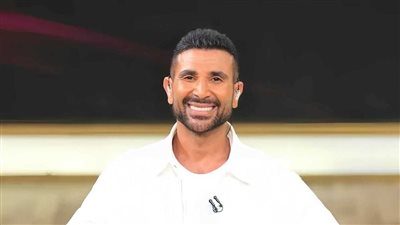 بعد تعرضه لحادث سير كبير.. الصورة الاولى لأحمد سعد من على سرير المستشفى