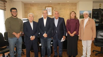 وفد من روتاري صيدا التقى رئيس البلدية مصطفى حجازي ووجه له دعوة لحضور ريسيتال الميلاد
