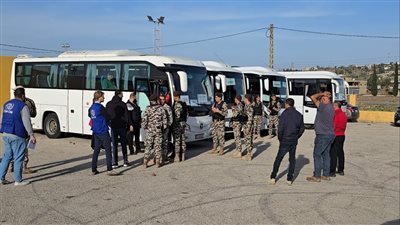 قافلة جديدة من النازحين 