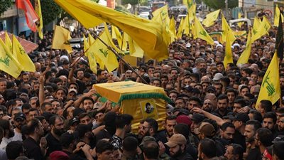 حزب الله شيّع القائد الجهادي الكبير الشهيد السيد هيثم الطبطبائي والشهيدين مصطفى برو وقاسم برجاوي بمسيرة حاشدة في الغبيري