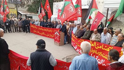 الجبهة الديمقراطية لتحرير فلسطين في مخيم عين الحلوة تنظم اعتصامًا جماهيرياً 