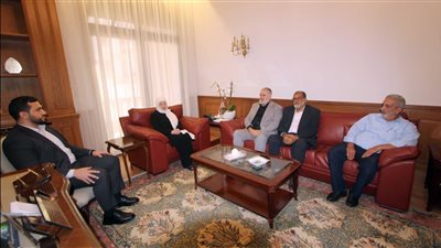 بهية الحريري تستقبل وفداً من حركة حماس
