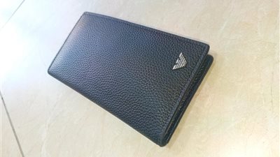 العثور على محفظة على كورنيش صور البحري بداخلها مبلغ قيم من المال واوراق خاصة للسيد حسن عماد حمود