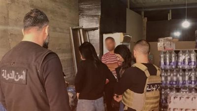 مواد غذائيّة ومنظّفات منتهية الصلاحية... ختم مستودع بالشمع الأحمر!