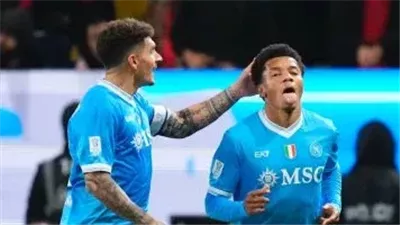 نابولي يطيح بميلان ويتأهل لنهائي السوبر الإيطالي!