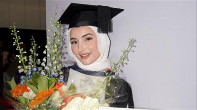 إبنة بنت جبيل إسراء علي عبدالله تنال إجازة في إختصاص الpsychological science