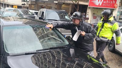 “كاس بالزايد حياة بالناقص”… حملة مرورية لتوعية السائقين قبيل رأس السنة